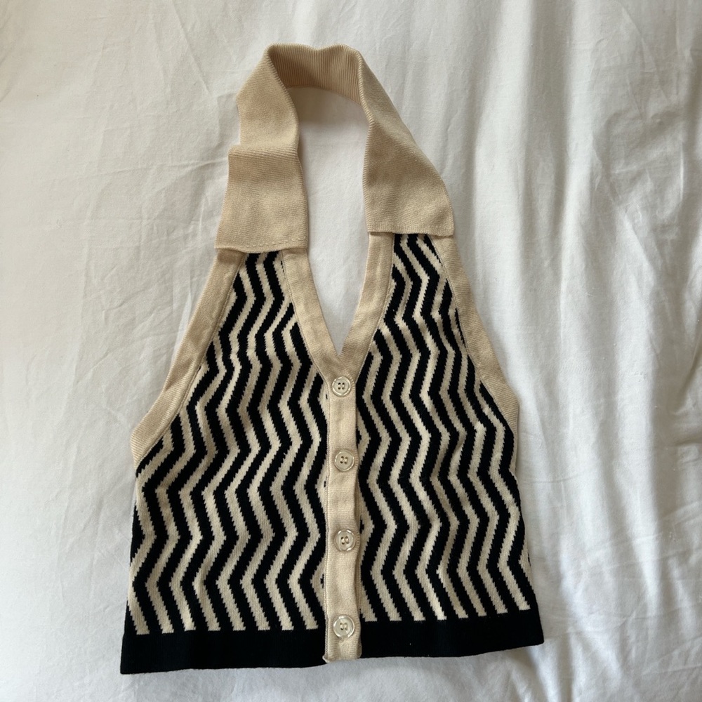 Halter neck cream and black shirt